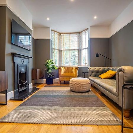 Hereford - Clifton Villa - Beautifully Presented House Located A Short Walk From City Centre - Sleeps 6 Guests - Perfect For Exploring Hereford - Hosted By Rentmyhouse Bagian luar foto