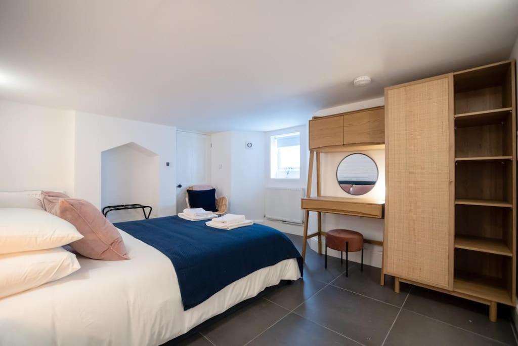 Hereford - Clifton Villa - Beautifully Presented House Located A Short Walk From City Centre - Sleeps 6 Guests - Perfect For Exploring Hereford - Hosted By Rentmyhouse Bagian luar foto
