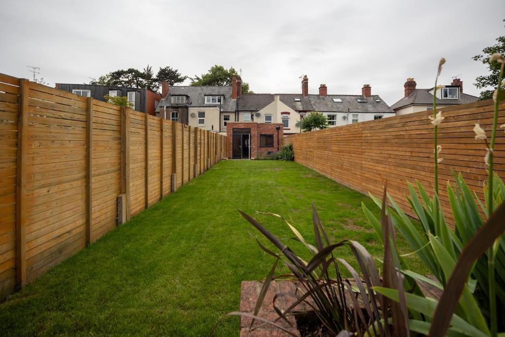Hereford - Clifton Villa - Beautifully Presented House Located A Short Walk From City Centre - Sleeps 6 Guests - Perfect For Exploring Hereford - Hosted By Rentmyhouse Bagian luar foto